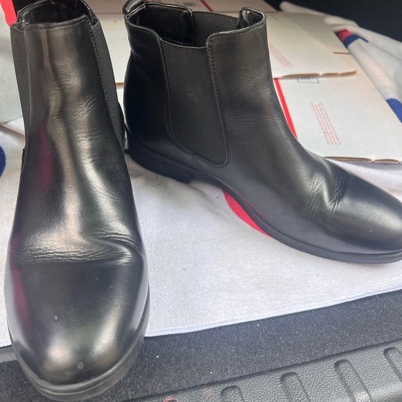 ALDO BOOTIES - Picture 3 of 6